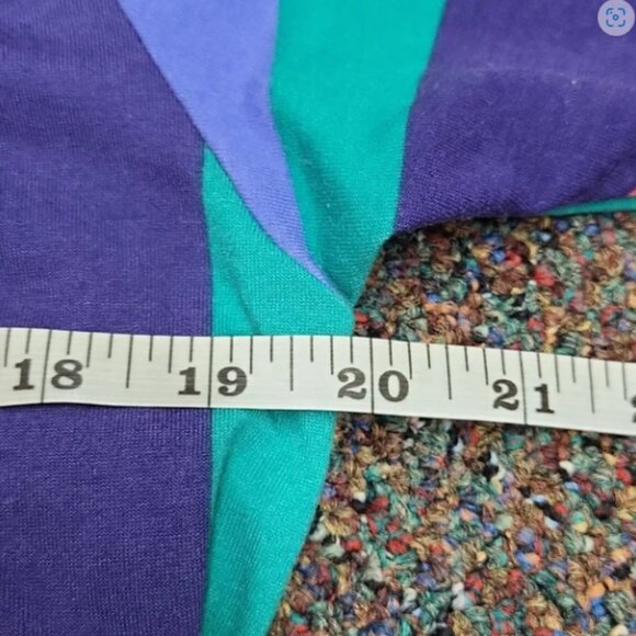 LuLaRoe Geometric Tunic Size Large - Picture 9 of 11